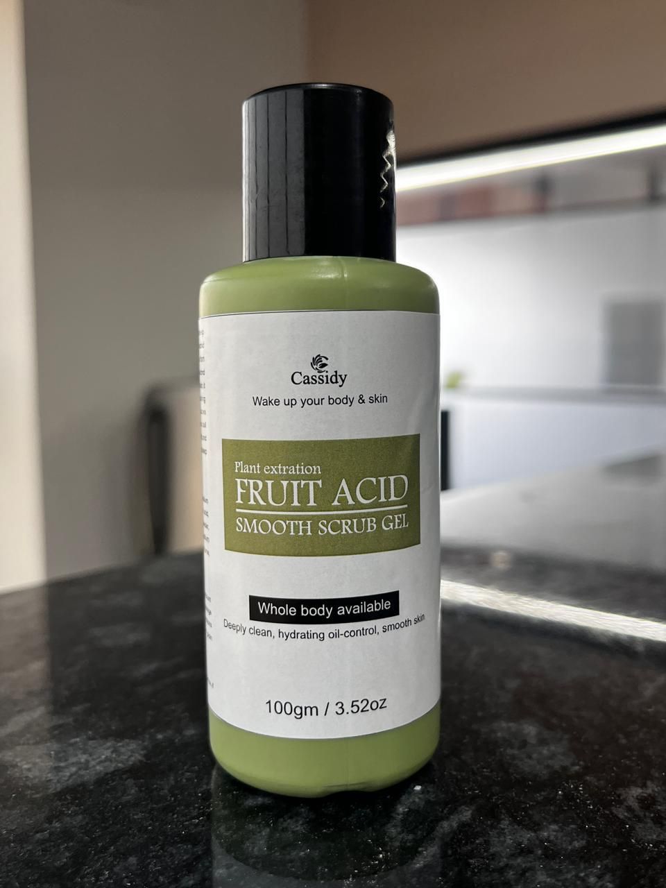 CASSIDY Fruit Acid Scrub Gel